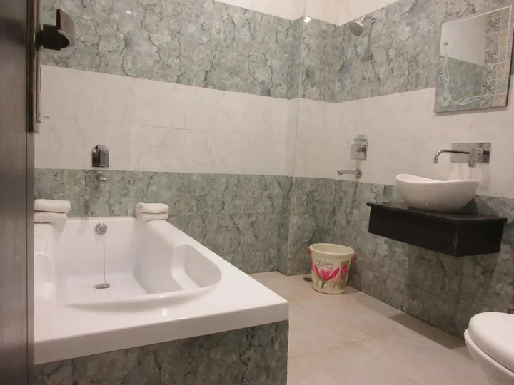 Агра: Hotel Riya Palace - Idgah Railway Station Agra