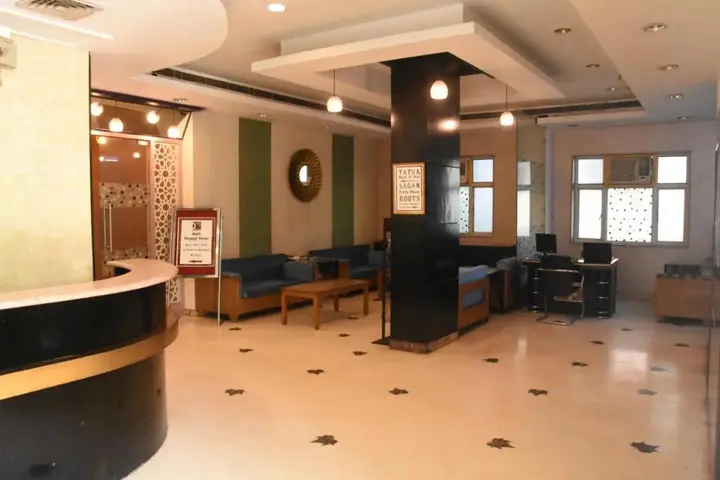 Газиабад: Clarks Inn Kaushambi