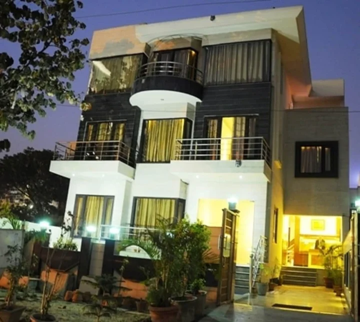 Гуруграм: Hotel Smart Villa By Royal Collection