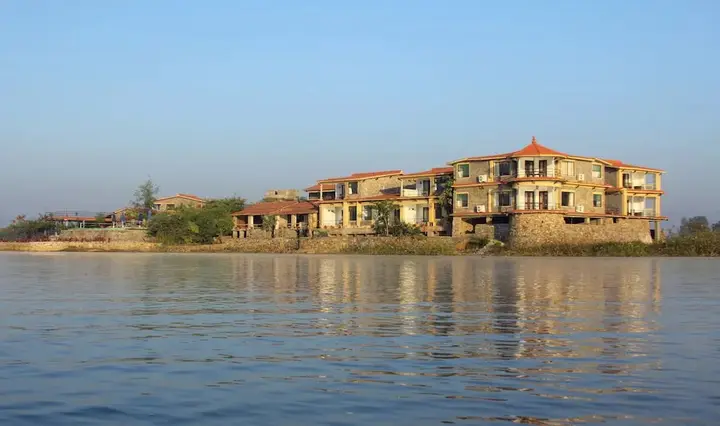 Удаипур: The Jhadol Safari Resort
