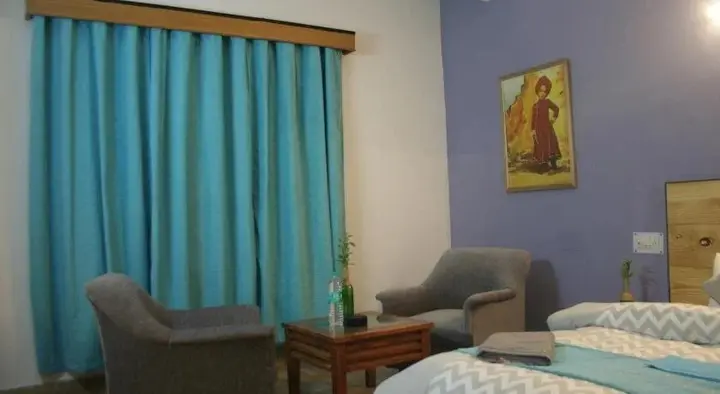 Манали: Hotel Royal Home Touch