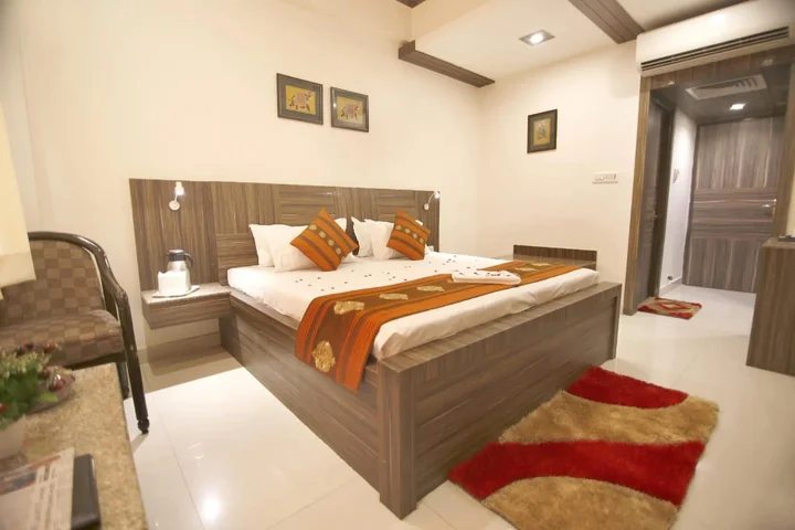 Матхура: Hotel Sheetal Regency
