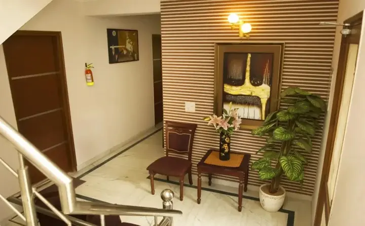 Гуруграм: Tree Top Greens Serviced Apartment