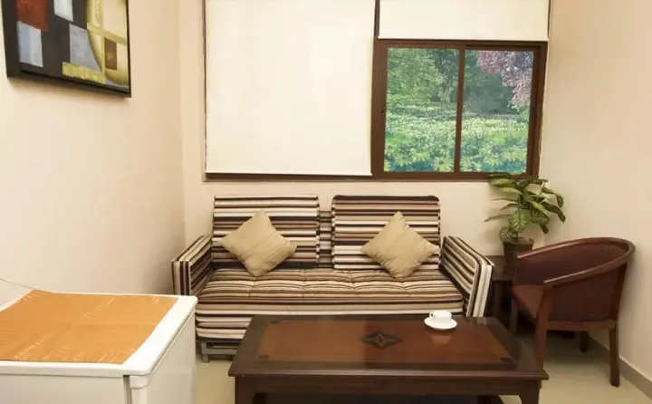 Гуруграм: Tree Top Greens Serviced Apartment