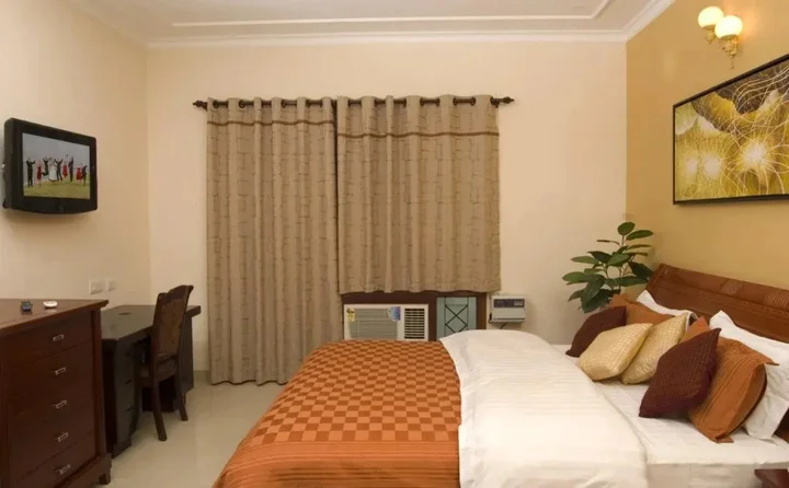 Гуруграм: Tree Top Greens Serviced Apartment