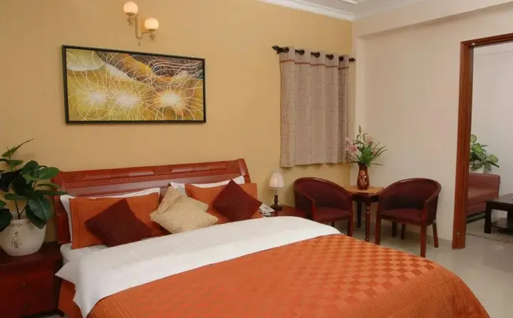 Гуруграм: Tree Top Greens Serviced Apartment