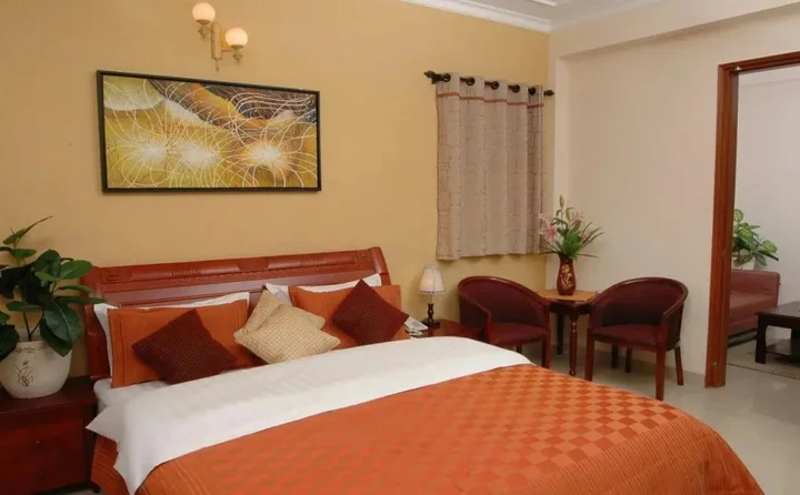 Гуруграм: Tree Top Greens Serviced Apartment