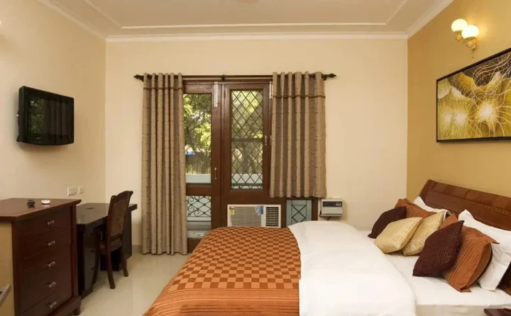 Гуруграм: Tree Top Greens Serviced Apartment