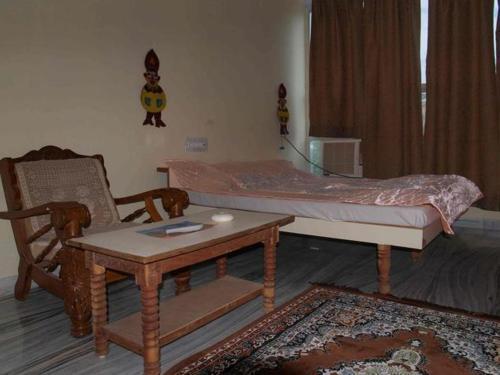Пушкар: Praful Palace