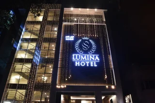 Бангалор: SS Lumina Hotel