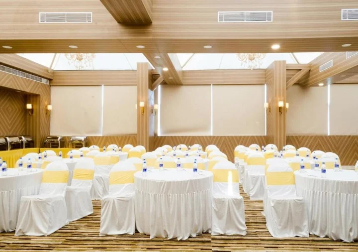 Бангалор: SS Lumina Hotel
