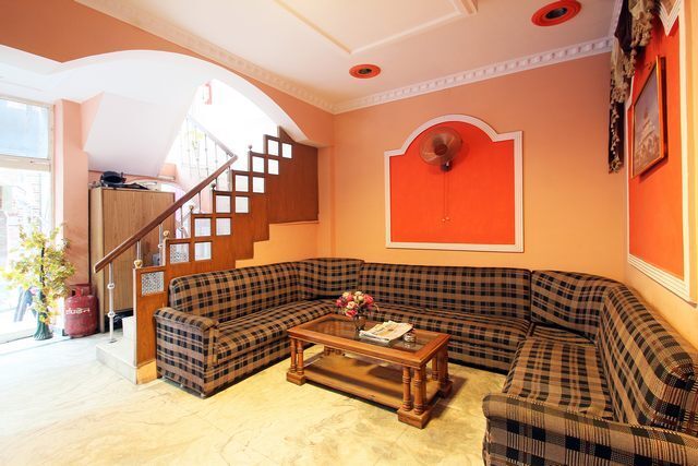 Лакхнау: Hotel Neelkanth