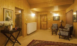 Гульмарг: Hotel Nedous