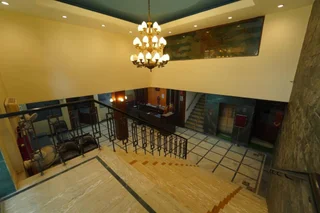 Праяградж: Hotel Saket