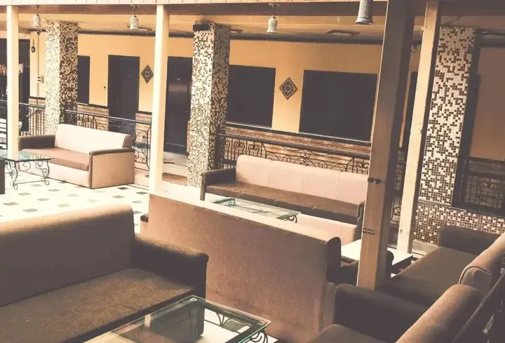 Гора Абу: Hotel Saraswati