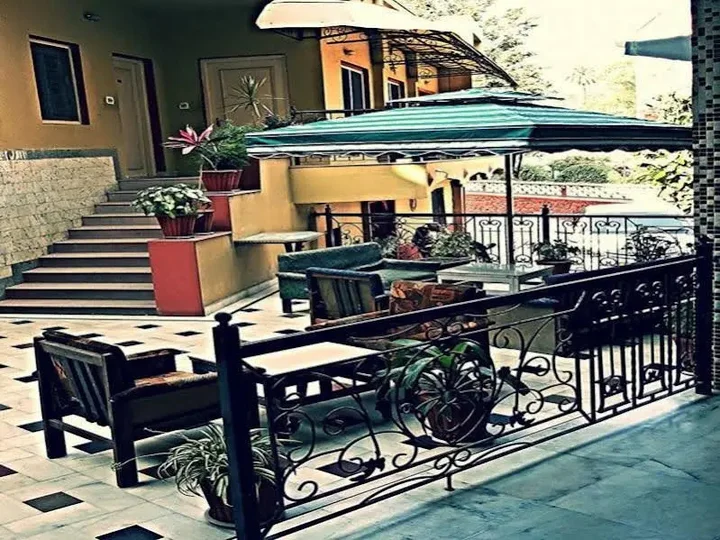 Гора Абу: Hotel Saraswati
