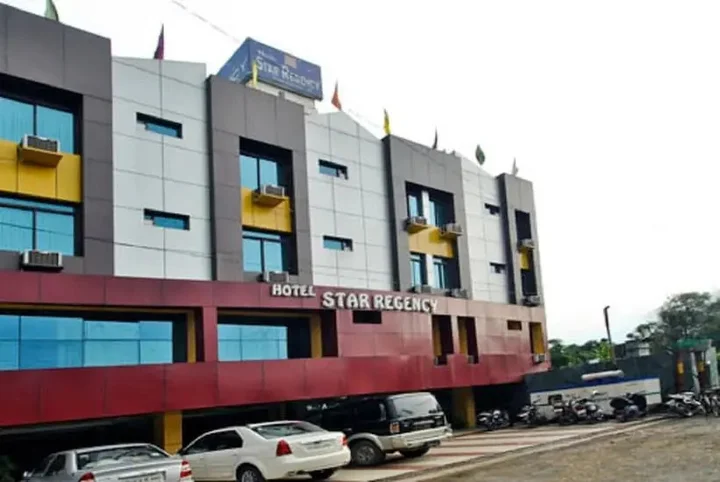 Праяградж: Hotel Star Regency