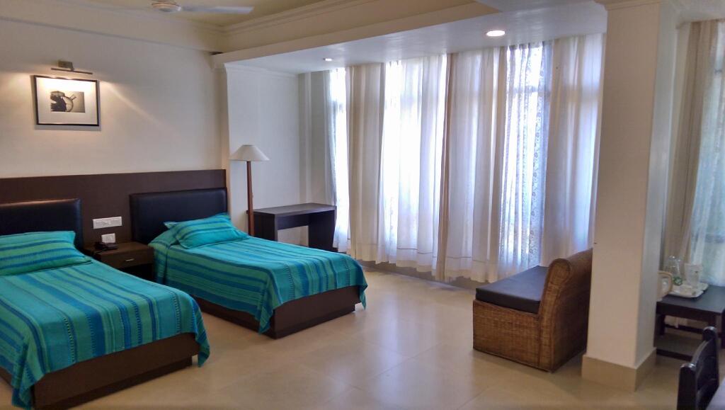 Багдогра: Marina's Motel