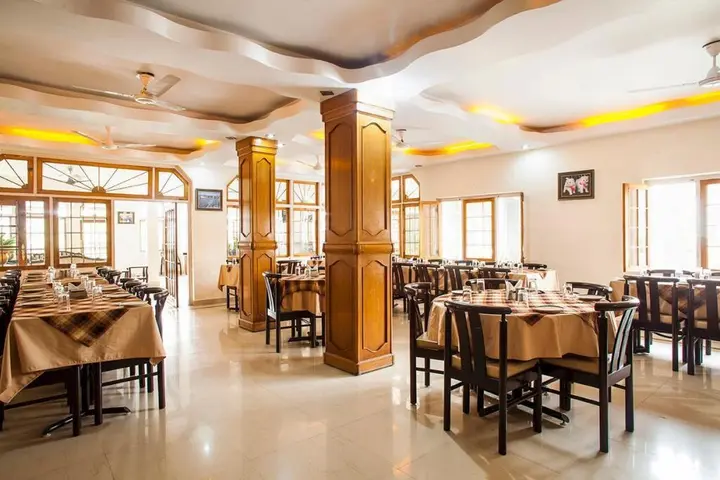 Раникхет: Krishna Mountview Resort
