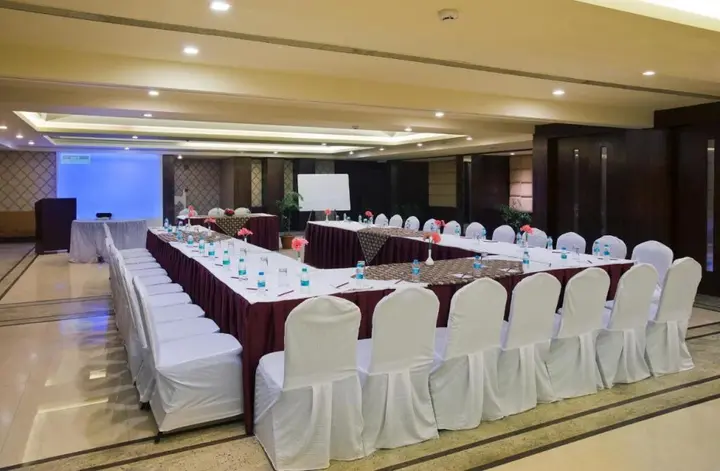 Барейлли: The Manor Bareilly Hotel