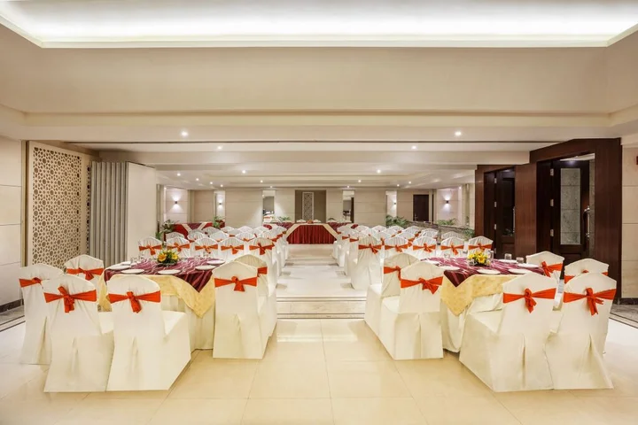 Барейлли: The Manor Bareilly Hotel
