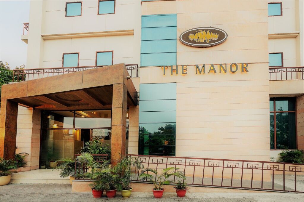 Барейлли: The Manor Bareilly Hotel