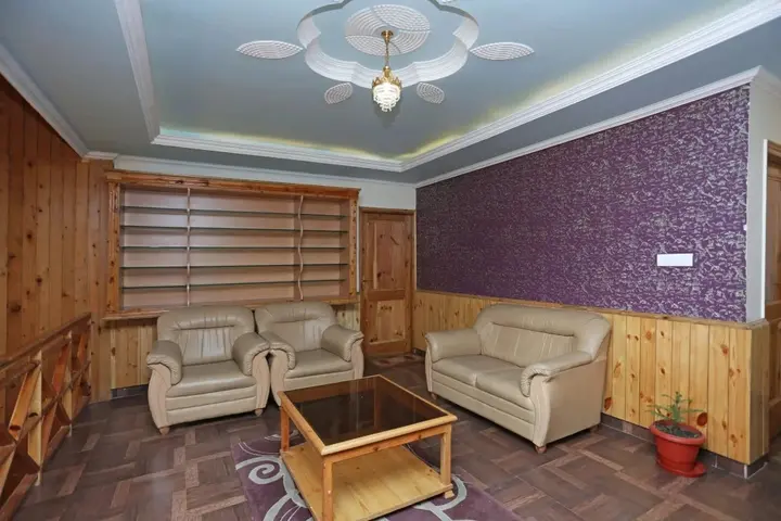 Манали: Armaan Holiday Cottage
