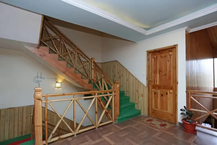 Манали: Armaan Holiday Cottage