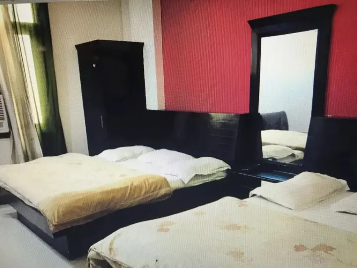Нью-Дели: Hotel Splash