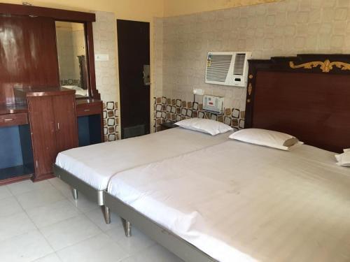 Пури: Hotel  Maa Kamakhya