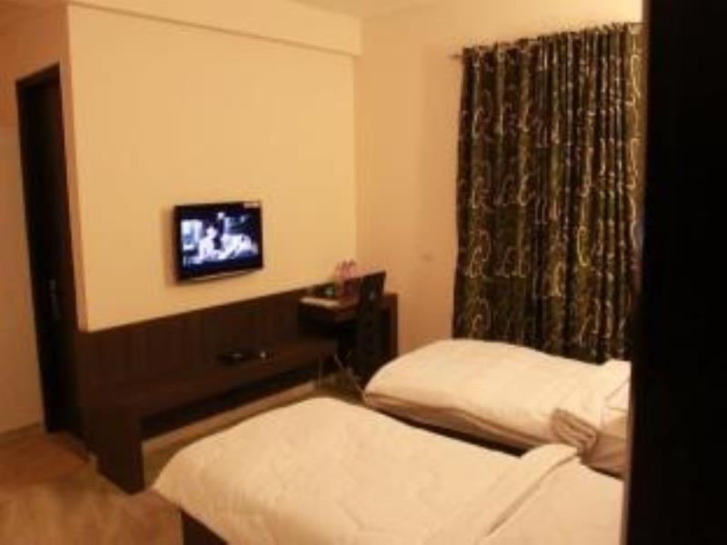 Гуруграм: The 111 Guest House