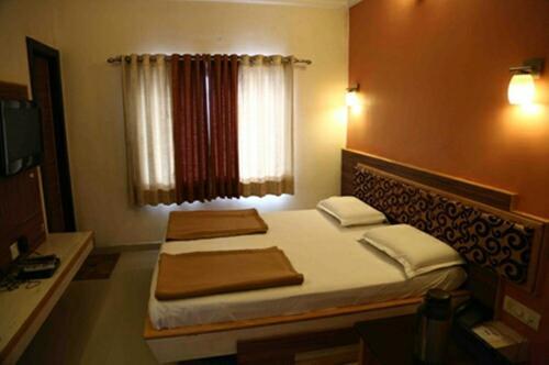 Гора Абу: Crystal Inn