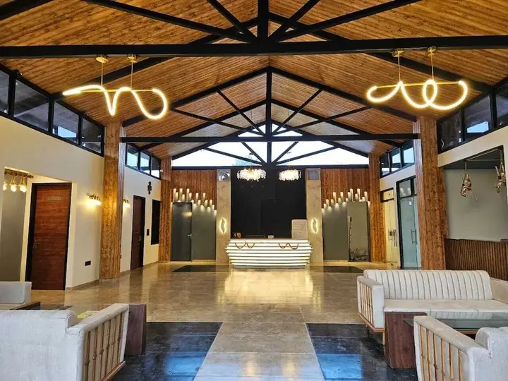 Наинитал: Corbett Machaan Resort