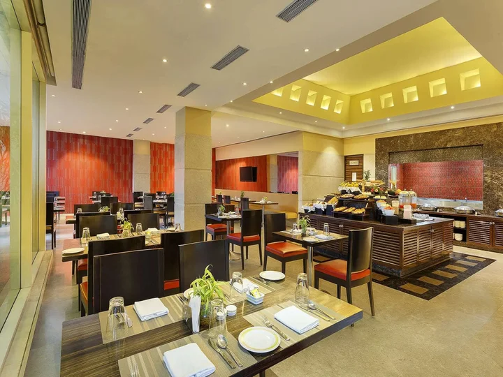 Моханд: Hometel Roorkee