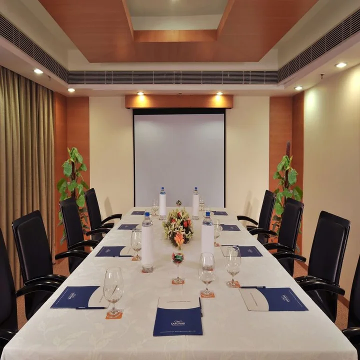 Моханд: Hometel Roorkee