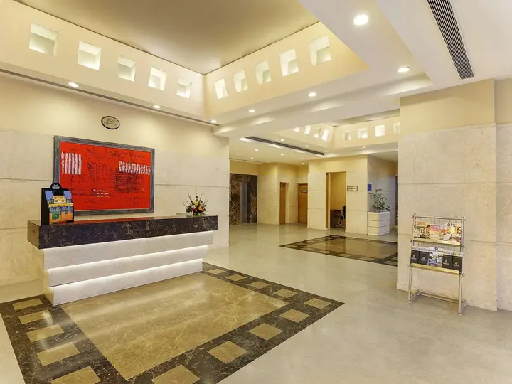 Моханд: Hometel Roorkee