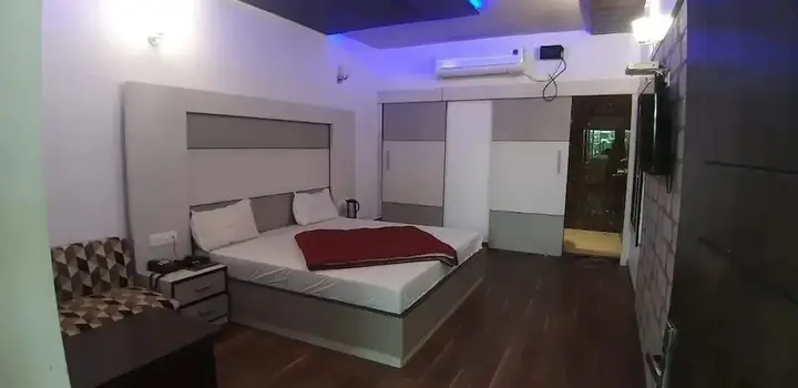 Агра: Hotel Eminent