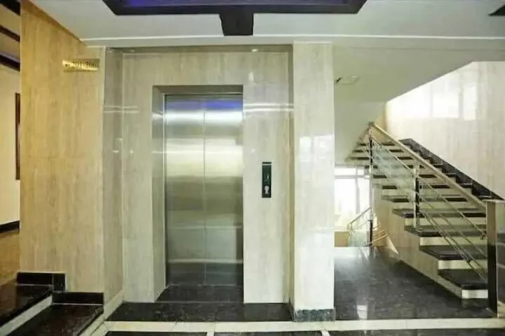 Агра: Hotel Eminent