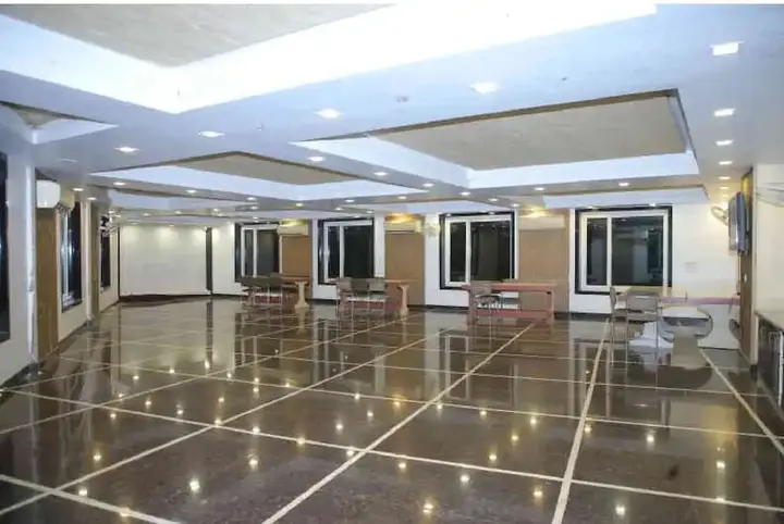 Агра: Hotel Eminent