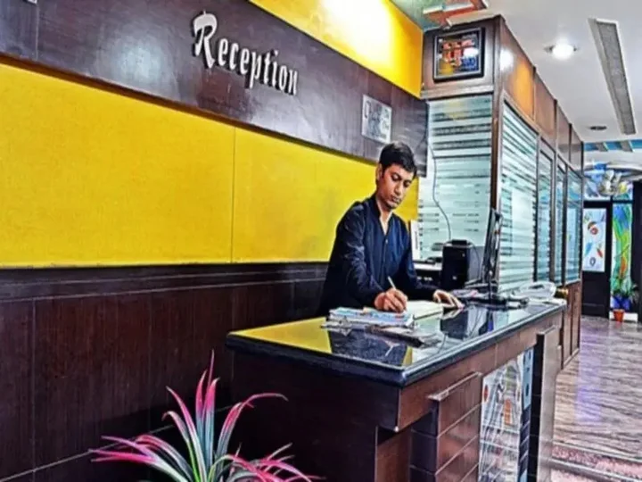 Агра: Hotel King Park Avenue
