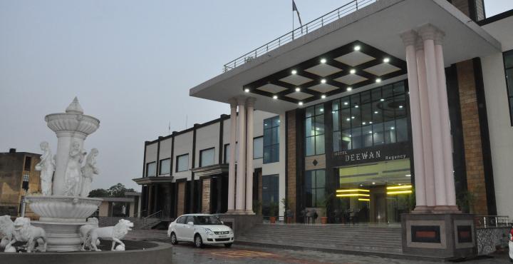 Берор: Hotel Triputi