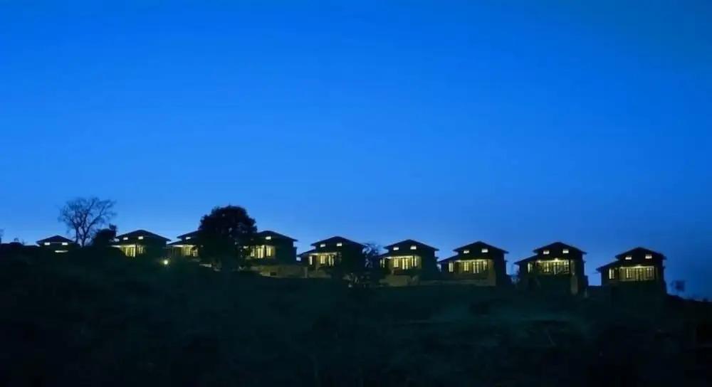 Садри: The Wild Retreat
