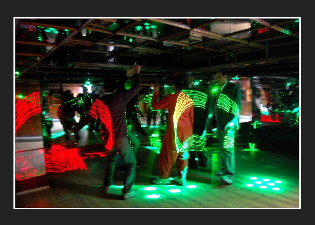 carousel image 0