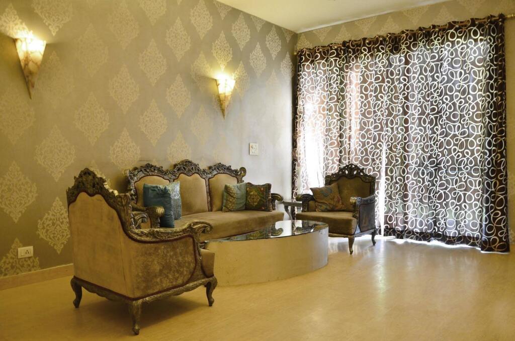 Нью-Дели: Gem92 Hotel