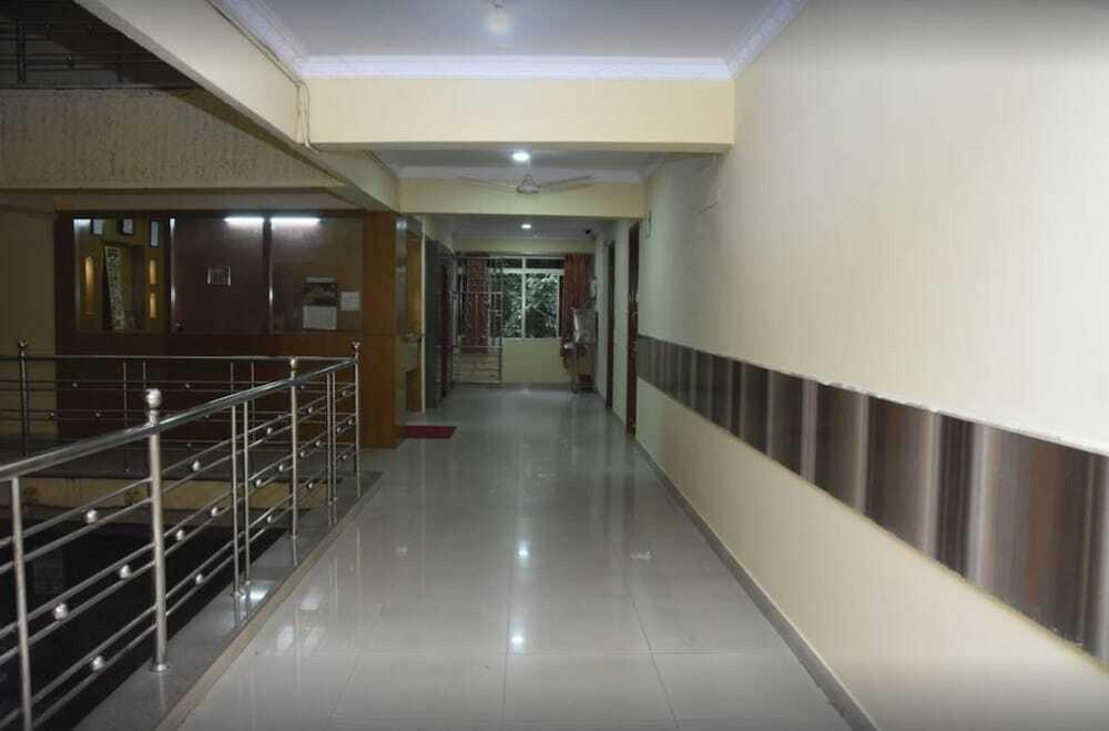 Бангалор: Hotel Surya Residency Majestic