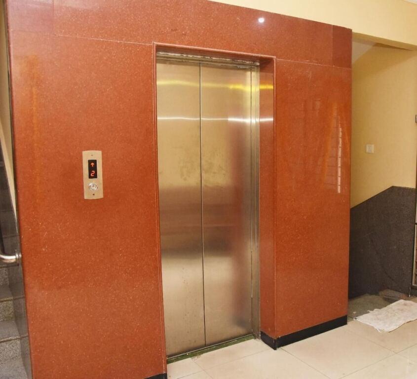 Бангалор: Hotel Surya Residency Majestic