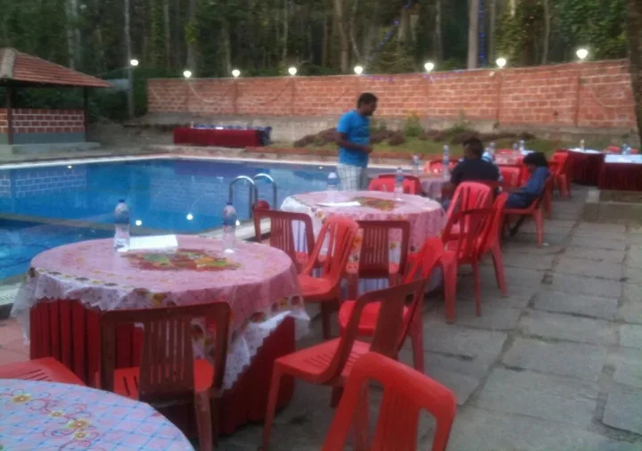Кушалнагар: Coorg Coffee Flower Resort