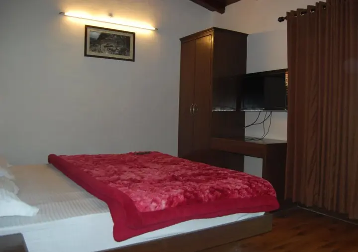 Наинитал: Hotel Regency Shyam Sunder