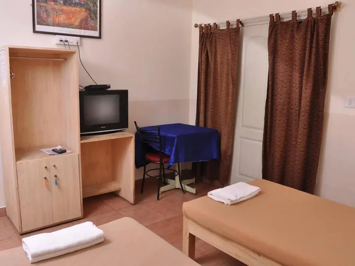 Бангалор: Merivian Lets Hotel