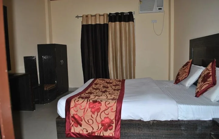 Катра: Jai Ma Inn Hotel